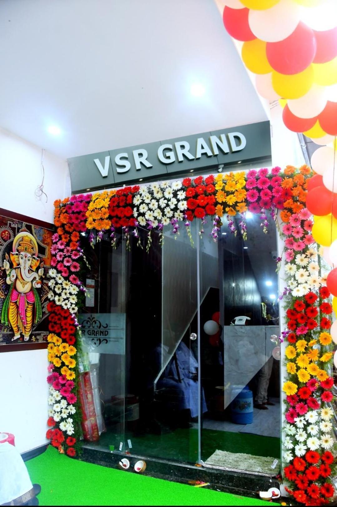 Hotel Vsr Grand Виджаявада Экстерьер фото