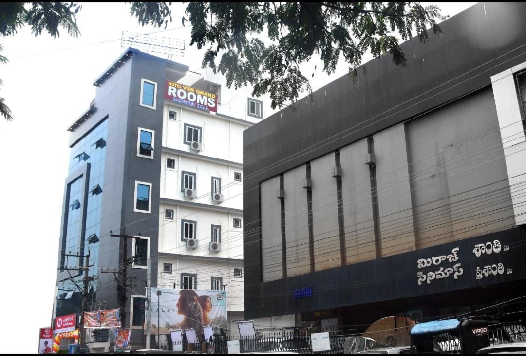 Hotel Vsr Grand Виджаявада Экстерьер фото
